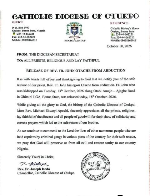 Photo: Police rescue kidnapped Catholic priest and five other victims in Benue