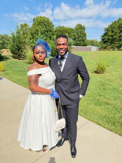 Photo: My husband pays all of the bills. I don’t cook or clean. - Black woman says